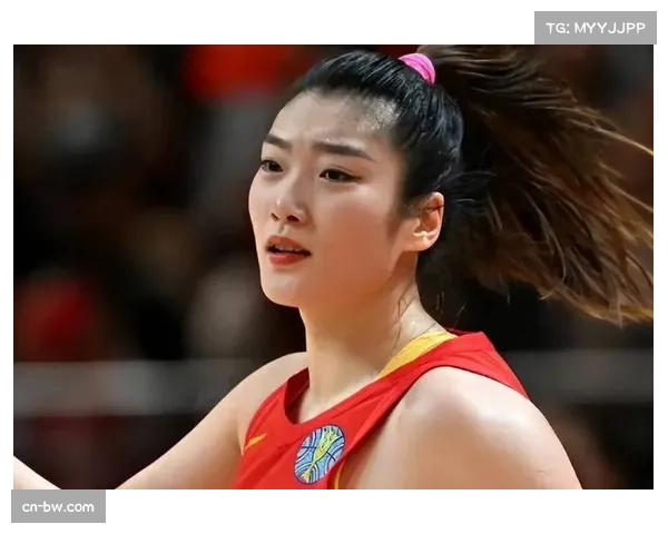 女篮备战世界杯迎重建四人回归李梦确认回归助力新阵容 女篮备战世界杯迎重建四人回归李梦确认回归助力新阵容